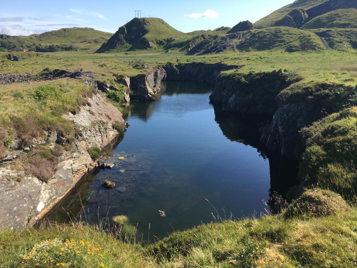 Отель Sunnybrae, Isle Of Luing Cullipool Экстерьер фото